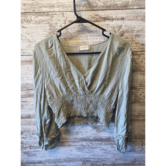 Altar d' State Smocked Crop Top Women Size Large Green Rayon Ruffle Boho Hippie - Picture 1 of 7